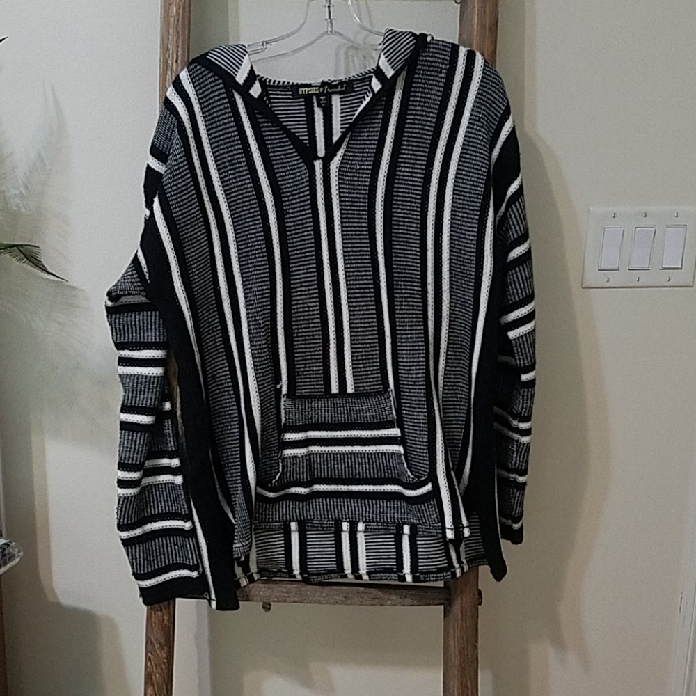Sweater knit hoodie size XL